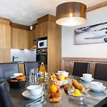 Appart hôtel Des Neiges Hermine 4*