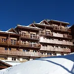Des Neiges Hermine Appart hôtel 4*
