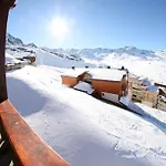 Appart hôtel Des Neiges Hermine 4*