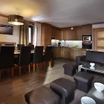 Appart hôtel Des Neiges Hermine 4*