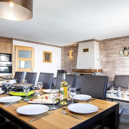 Ξενοδοχείο με διαμερίσματα Des Neiges Hermine 4*