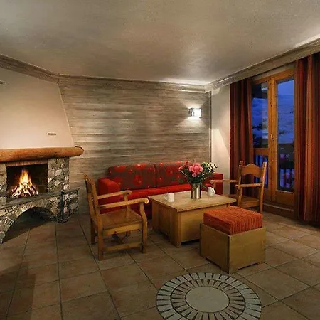 Des Neiges Hermine 4*