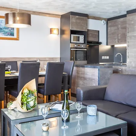 Des Neiges Hermine Ξενοδοχείο με διαμερίσματα 4*