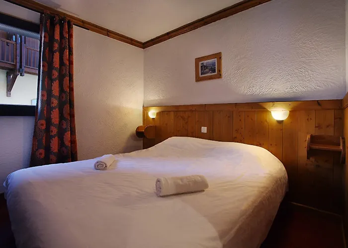 Des Neiges Hermine Валь-Торанс