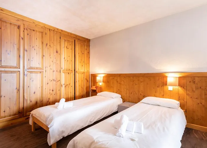 Des Neiges Hermine Aparthotel 4*